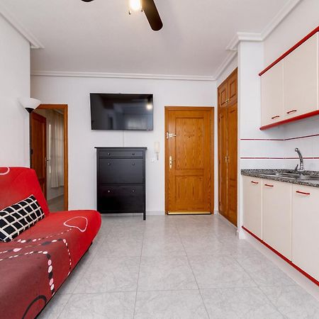 Lovely Apartment Near The Sea Torrevieja Exterior photo